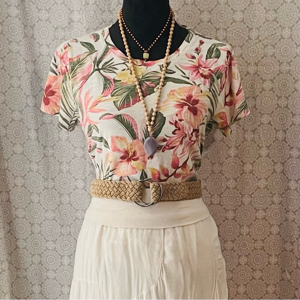 Hawaiian Floral Print Women's Top